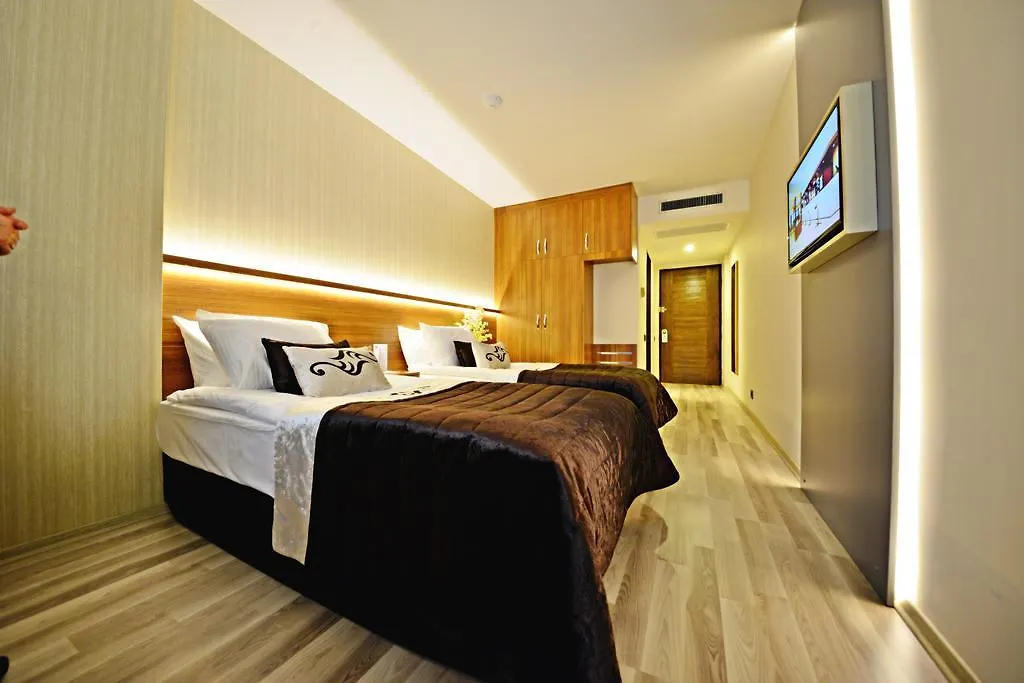 ****  Aksan Hotel Izmir Turkey