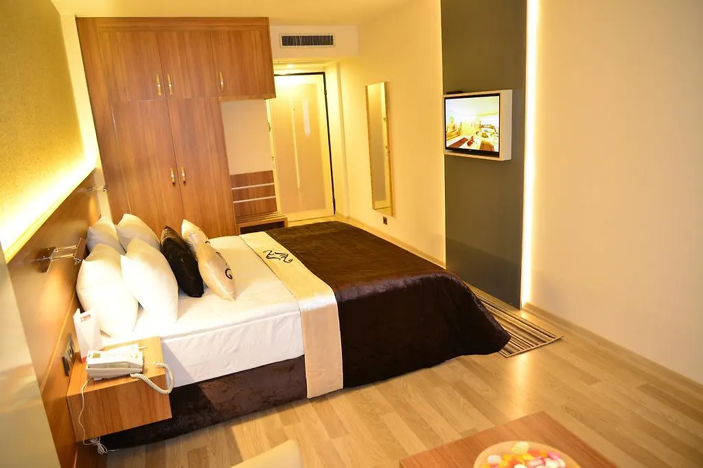 Aksan Hotel İzmir