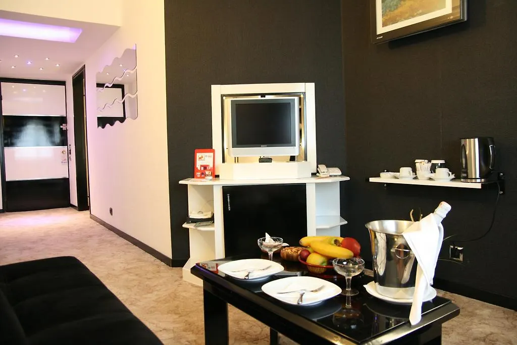 Aksan Hotel İzmir Türkiye
