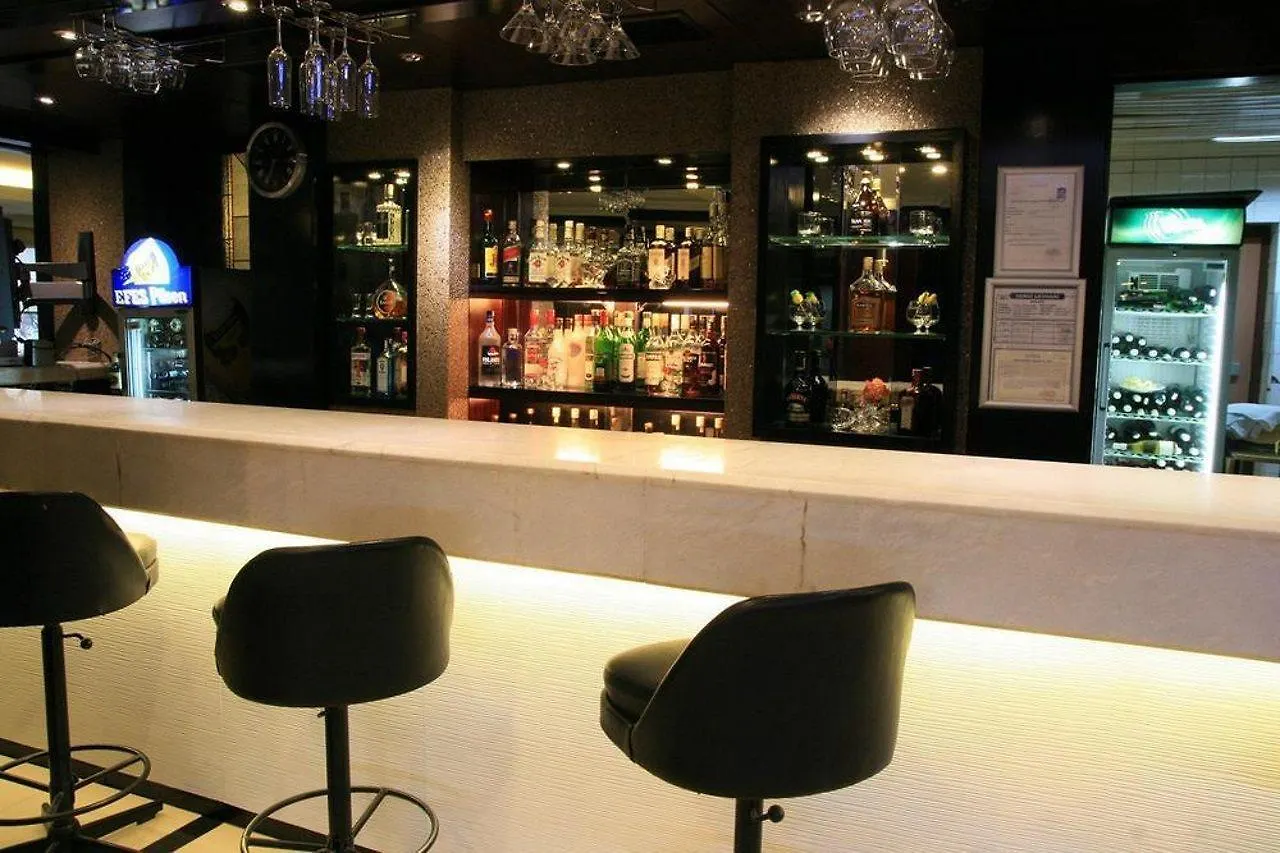 Aksan Hotel İzmir