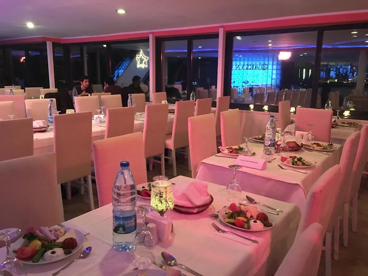Aksan Hotel İzmir Türkiye