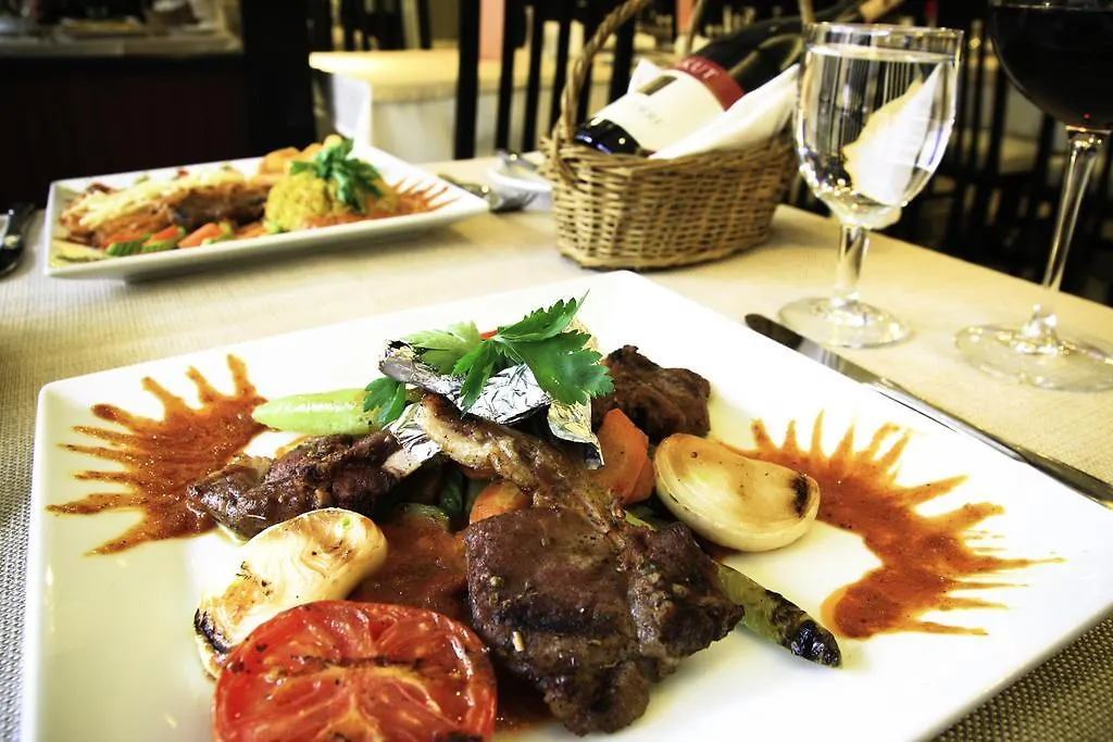 Aksan Hotel İzmir