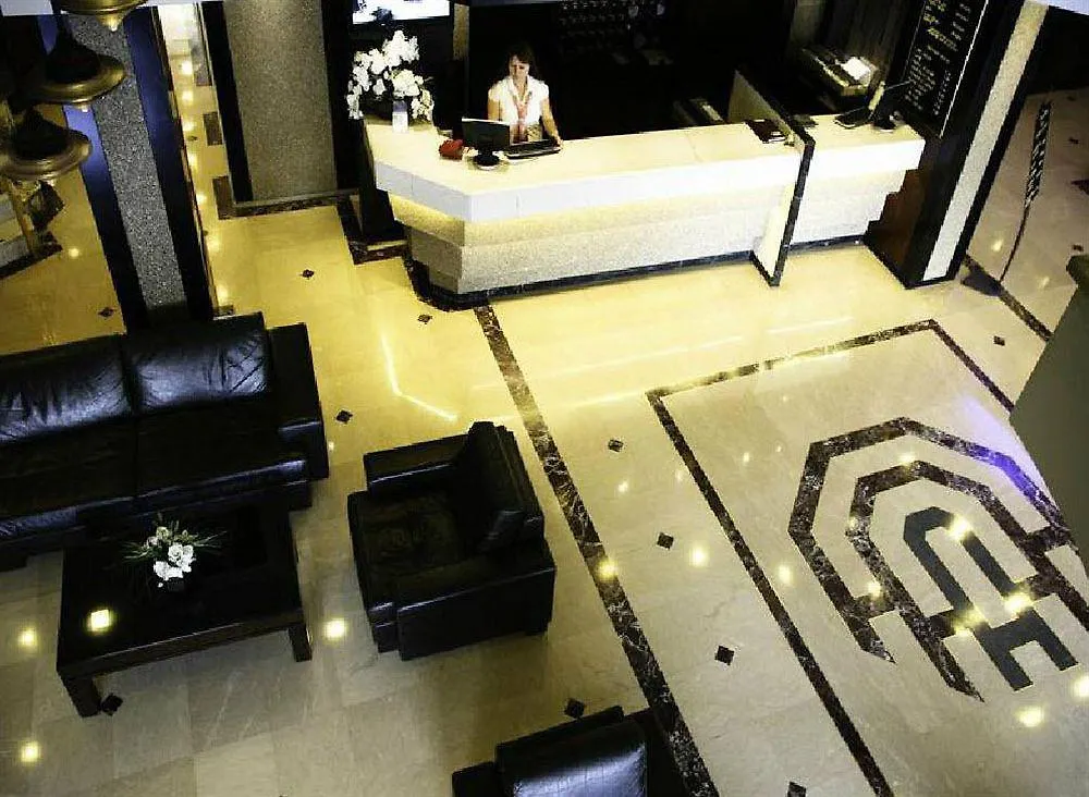 Aksan Hotel İzmir