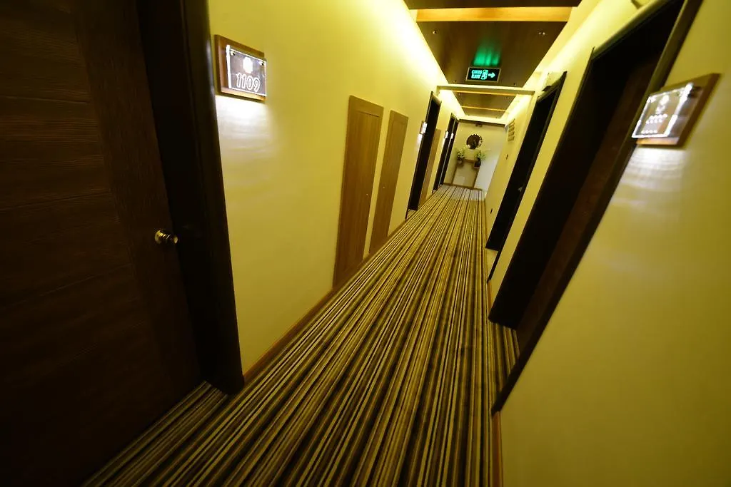 Aksan Hotel Izmir 4*,